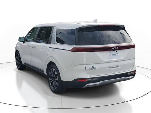 Snow White Pearl 2024 Kia Carnival EX