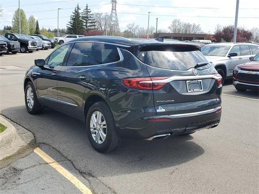 2021 Buick Enclave Essence