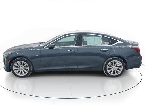 2022 Cadillac CT5 Luxury AWD