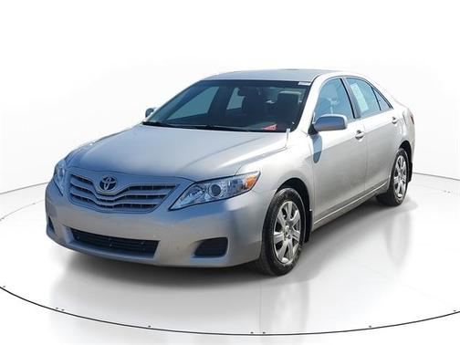2011 Toyota Camry SE