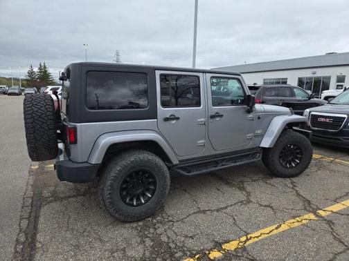 2014 Jeep Wrangler Unlimited Sahara