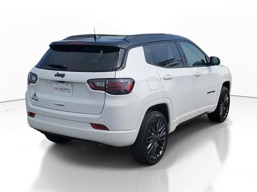 2023 Jeep Compass Altitude