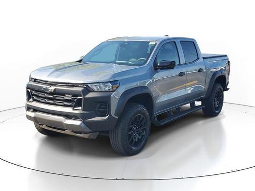 Sterling Gray Metallic 2023 Chevrolet Colorado Trail Boss