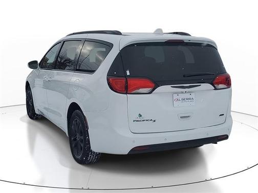 2020 Chrysler Pacifica Launch Edition