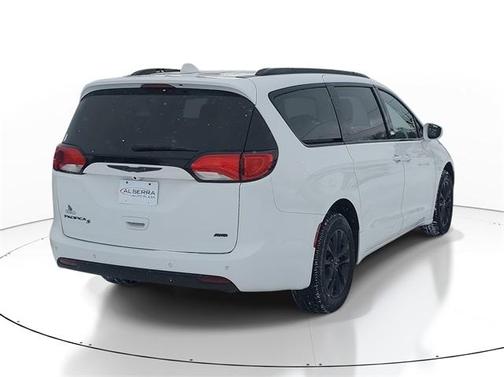 2020 Chrysler Pacifica Launch Edition
