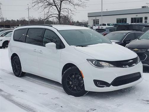 2020 Chrysler Pacifica Launch Edition