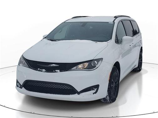 2020 Chrysler Pacifica Launch Edition
