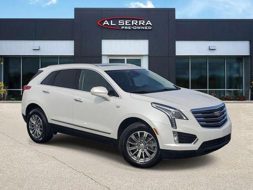 Crystal White Tri-Coat 2019 Cadillac XT5 Luxury
