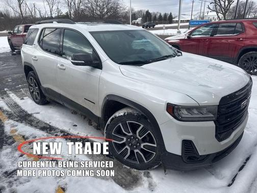 2021 GMC Acadia SLT