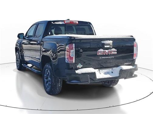 2022 GMC Canyon AT4 w/Leather