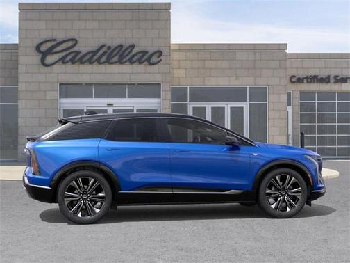 2025 Cadillac OPTIQ Luxury