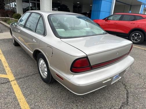 1997 Oldsmobile Eighty-Eight LS