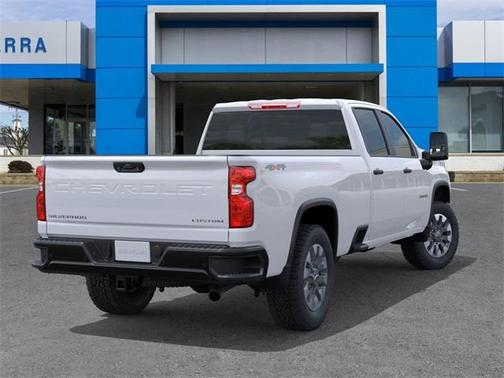 2026 Chevrolet Silverado 2500 Custom