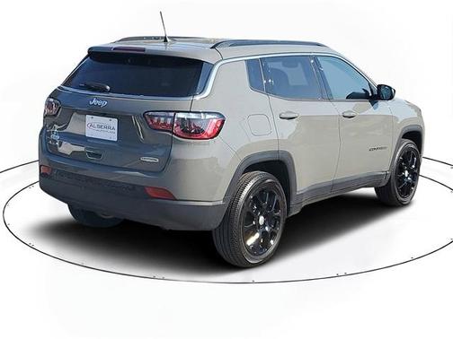 2023 Jeep Compass Latitude Lux