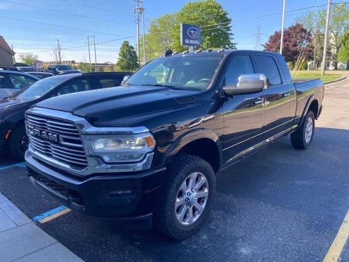 Diamond Black 2020 RAM 3500 Laramie