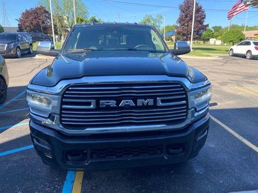 Diamond Black 2020 RAM 3500 Laramie