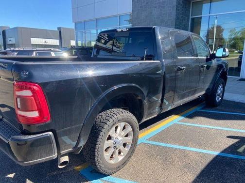 Diamond Black 2020 RAM 3500 Laramie