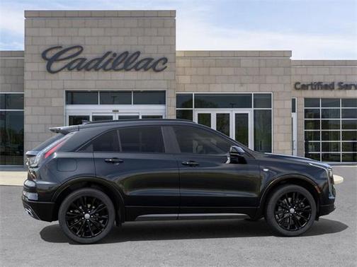 2025 Cadillac XT4 Sport