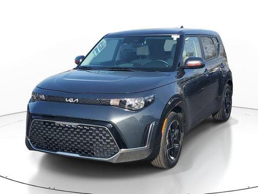 Gravity Gray 2023 Kia Soul EX