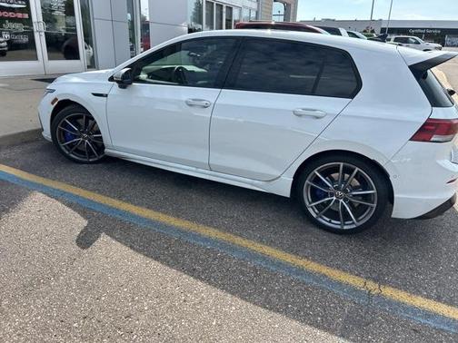2024 Volkswagen Golf R 2.0T