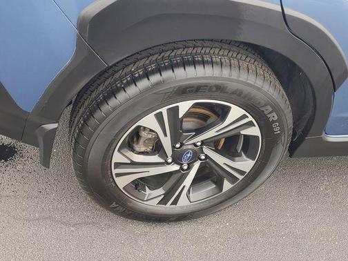 Horizon Blue Pearl 2024 Subaru Crosstrek Premium