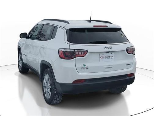 2024 Jeep Compass Latitude Lux