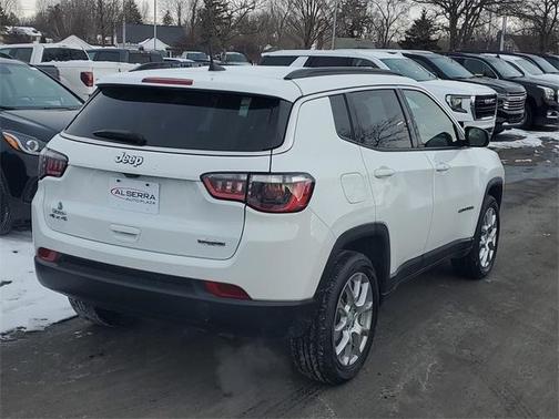 2024 Jeep Compass Latitude Lux