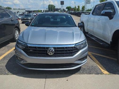 2021 Volkswagen Jetta 1.4T R-Line