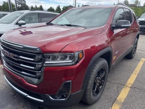 2023 GMC Acadia AT4