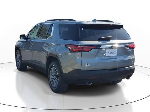 Sterling Gray Metallic 2023 Chevrolet Traverse LT Cloth