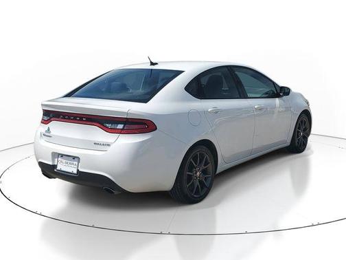 Bright White Clearcoat 2015 Dodge Dart SXT
