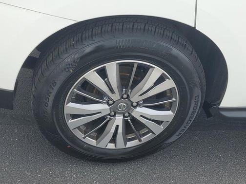 Glacier White 2020 Nissan Pathfinder SL