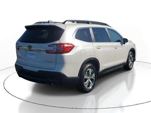 Crystal White Pearl 2023 Subaru Ascent Premium 7-Passenger