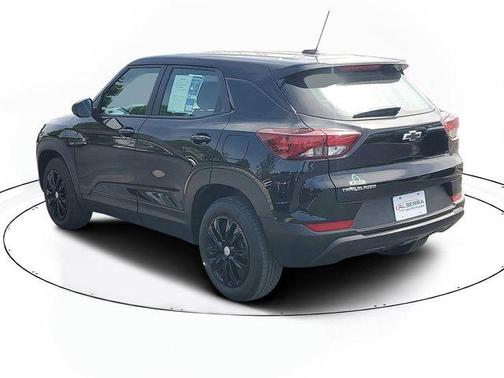 Mosaic Black Metallic 2023 Chevrolet Trailblazer LS