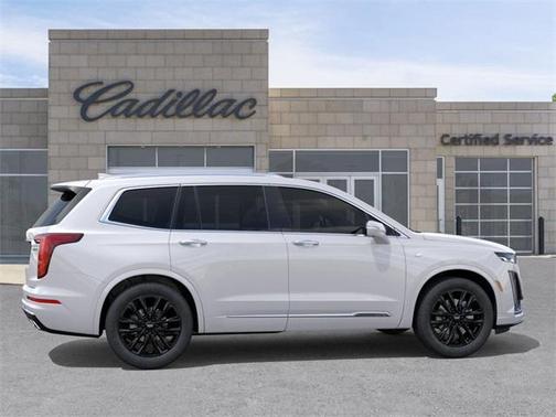 2025 Cadillac XT6 Luxury AWD
