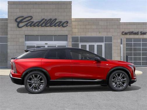2025 Cadillac OPTIQ Sport