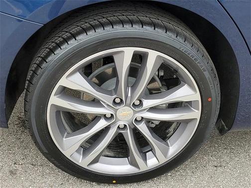 2022 Chevrolet Malibu Premier