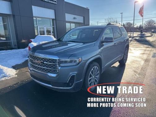 2020 GMC Acadia Denali