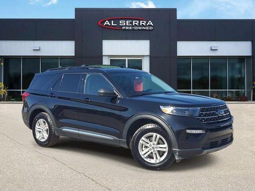 Black Metallic 2021 Ford Explorer XLT