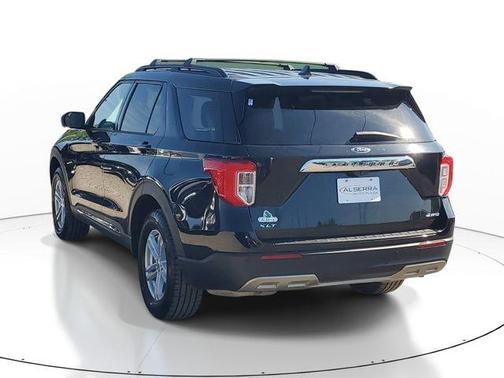 Black Metallic 2021 Ford Explorer XLT