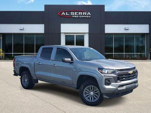Sterling Gray Metallic 2025 Chevrolet Colorado LT