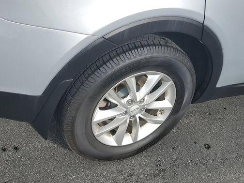 Sparkling Silver 2016 Kia Sorento LX