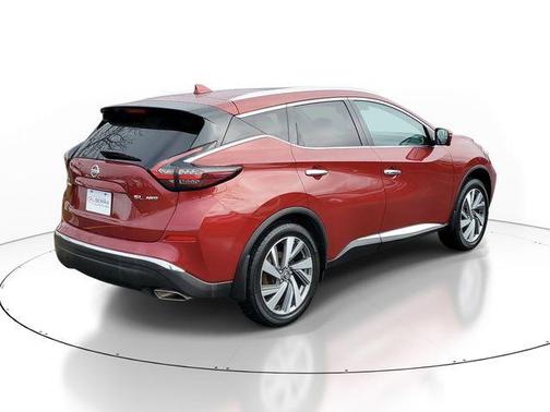 Red 2020 Nissan Murano SL