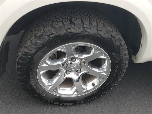 2016 RAM 1500 Laramie