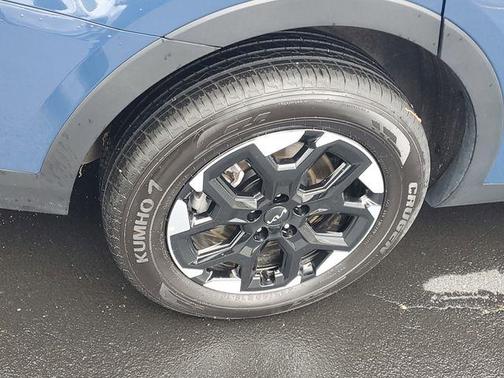 Midnight Black 2025 Kia Sorento S