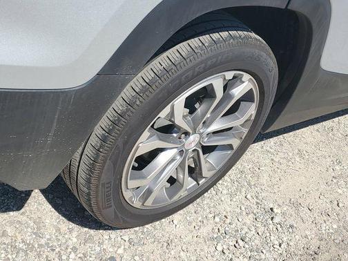 Quicksilver Metallic 2018 GMC Terrain SLT