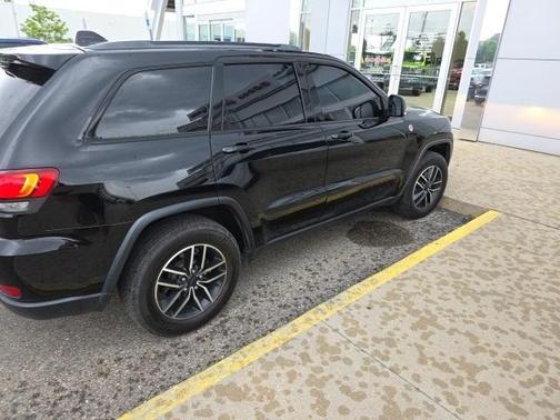 2020 Jeep Grand Cherokee Trailhawk