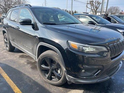 2023 Jeep Cherokee Altitude Lux