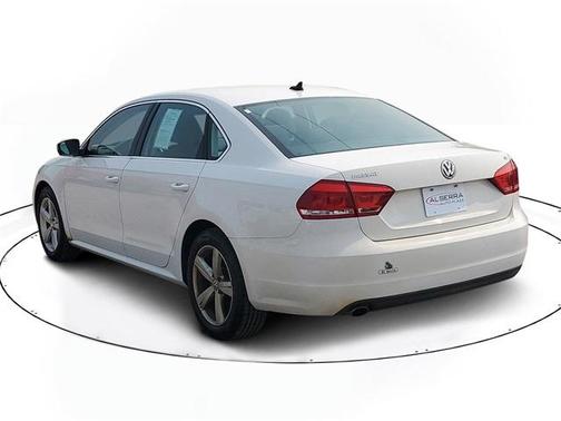 2013 Volkswagen Passat 2.5 SE