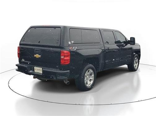 Black 2018 Chevrolet Silverado 1500 LT